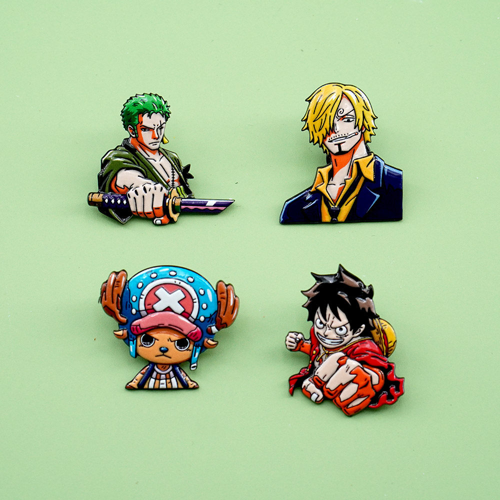 Set di 4 spille in metallo sma - Model Kit One Piece Bandai recensione e prezzo