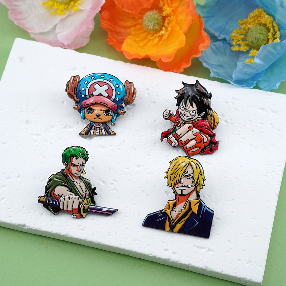 Set di 4 spille in metallo sma - Model Kit One Piece Bandai recensione e prezzo