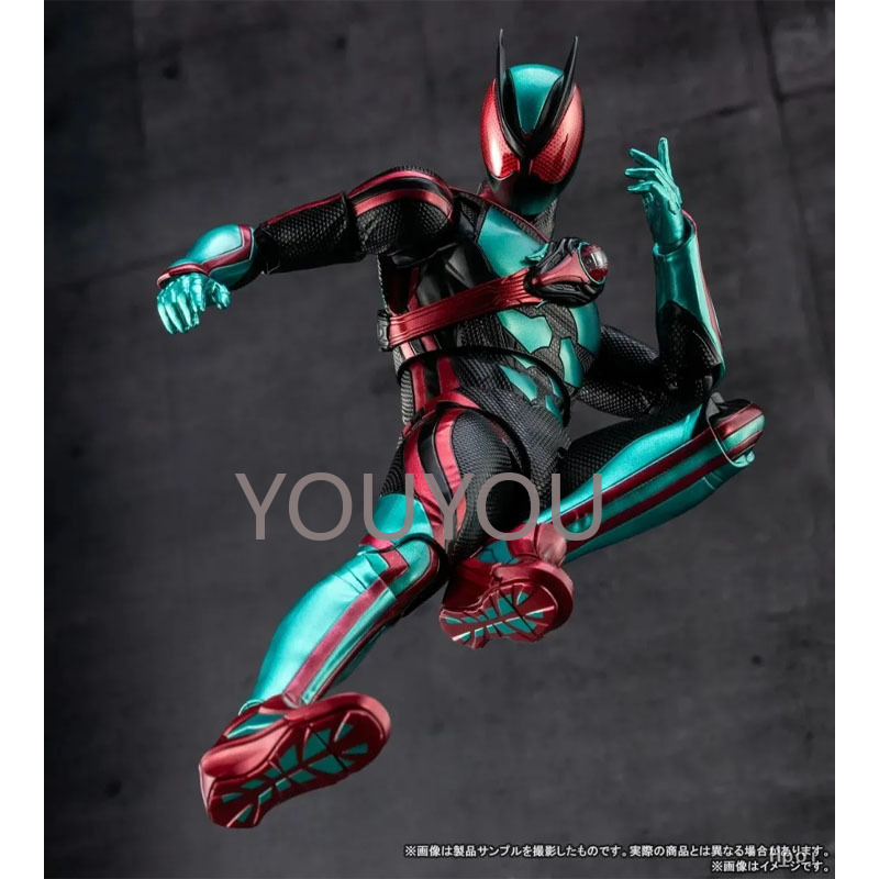 Disponibile - Modello Original - Model Kit Kamen Rider recensione e prezzo