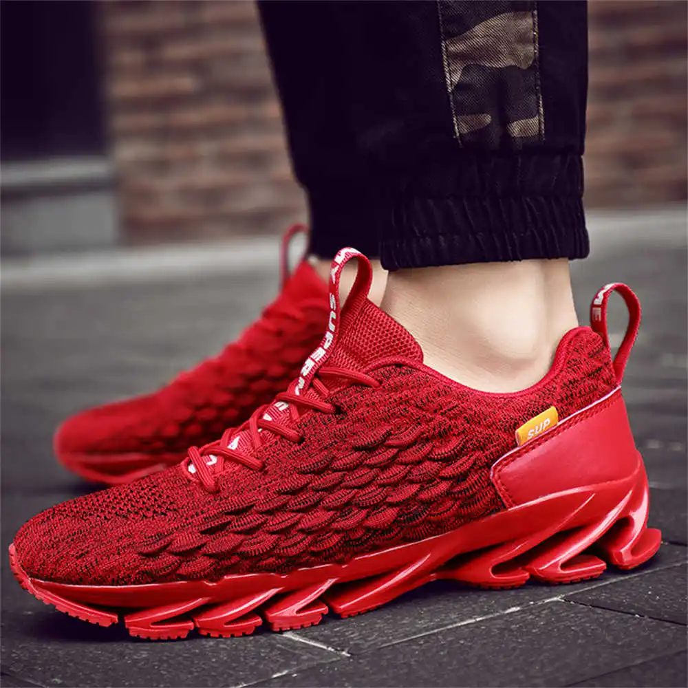 Taglia 44 taglia 39 scarpe da  - Model Kit Levels recensione e prezzo