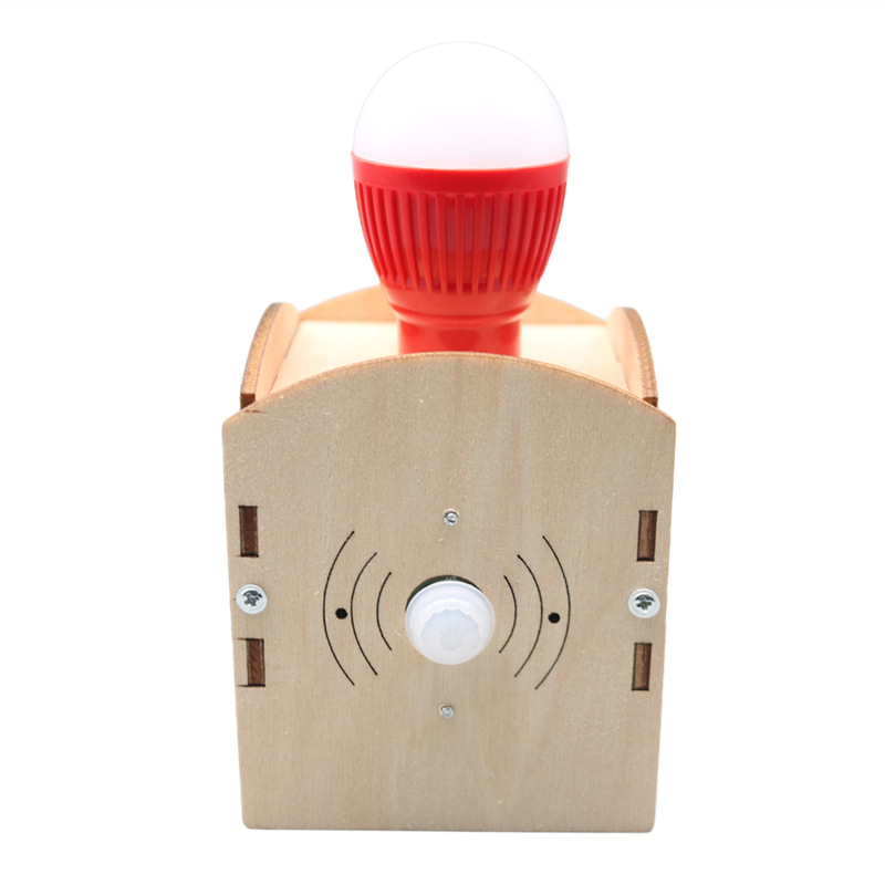 Luce notturna con rilevamento  - Model Kit Walmart recensione e prezzo