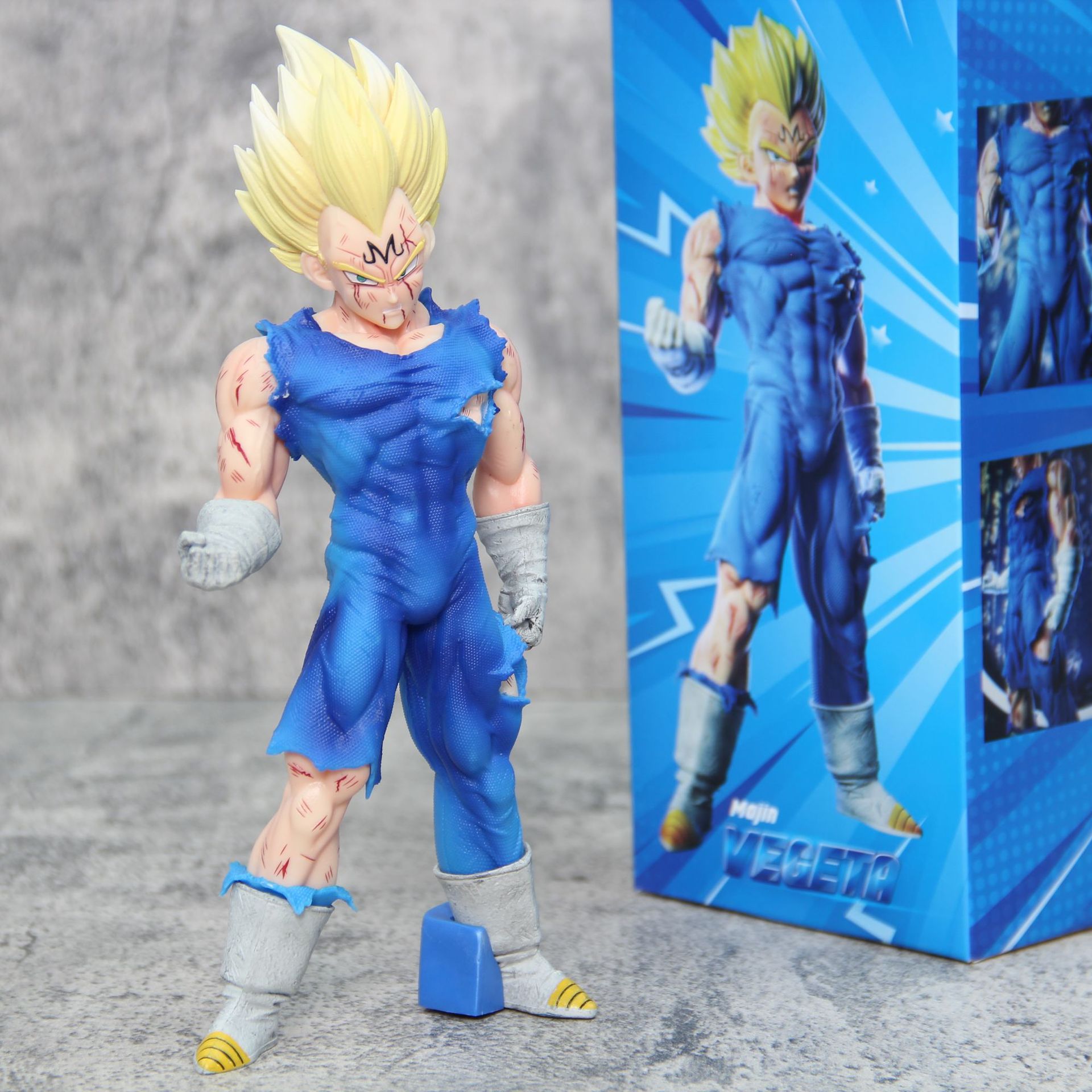 Dragon Ball Z Super Saiyan Pri - Model Kit Vegeta recensione e prezzo