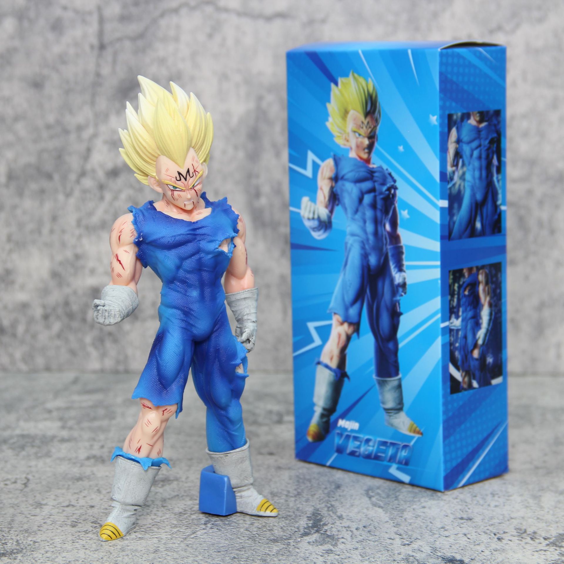Dragon Ball Z Super Saiyan Pri - Model Kit Vegeta recensione e prezzo