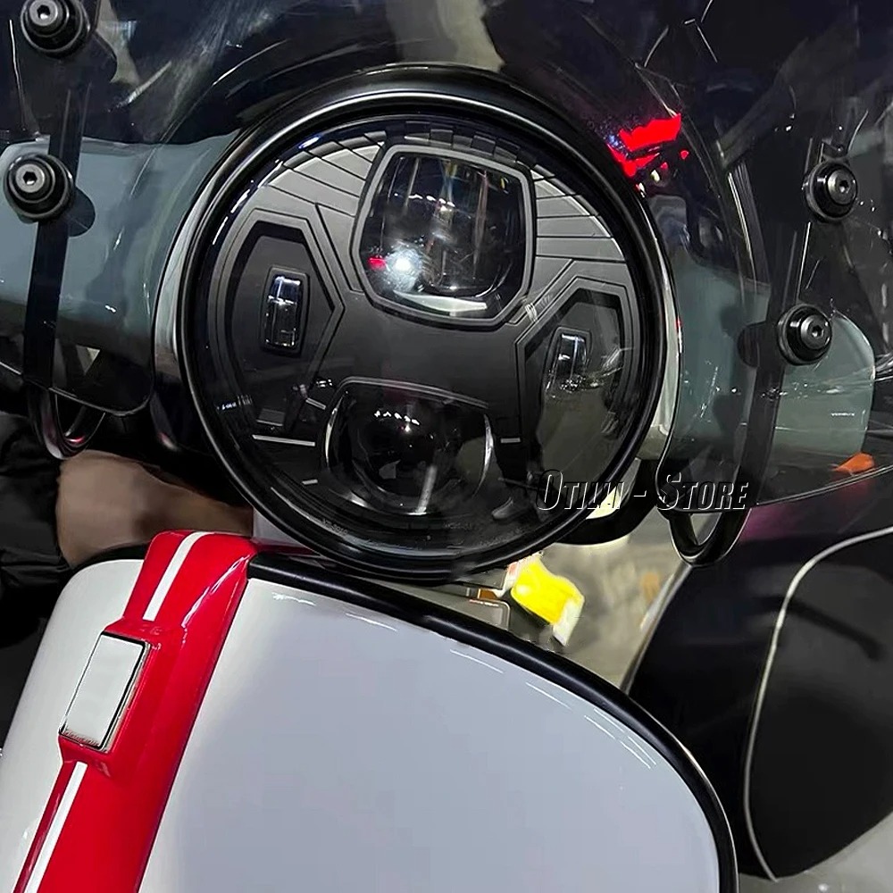 Gruppo faro a LED nero cromato - Model Kit Vespa recensione e prezzo